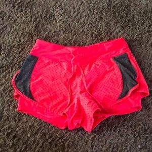 hot pink avia shorts